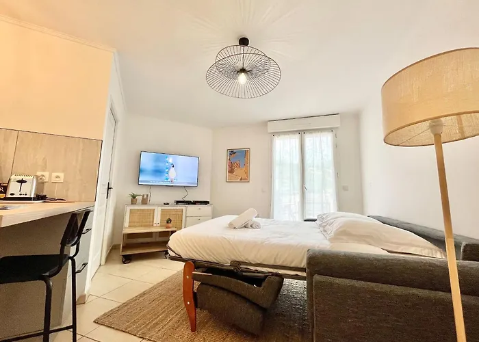 \'La Villa Melanie\' Neuf, Equipe, Terrasse, Centre