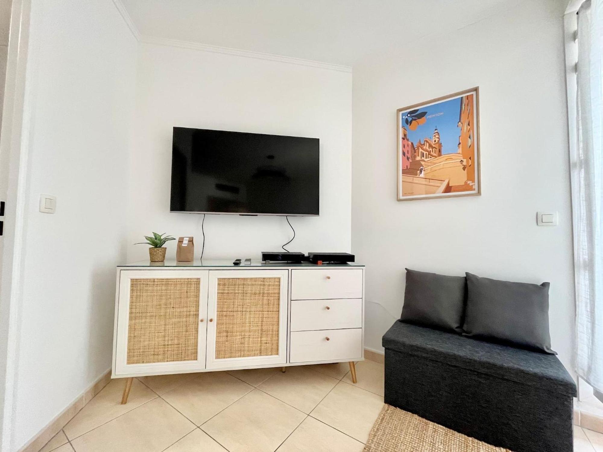 Appartement 'la Melanie' Neuf, Equipe, Terrasse, Centre *