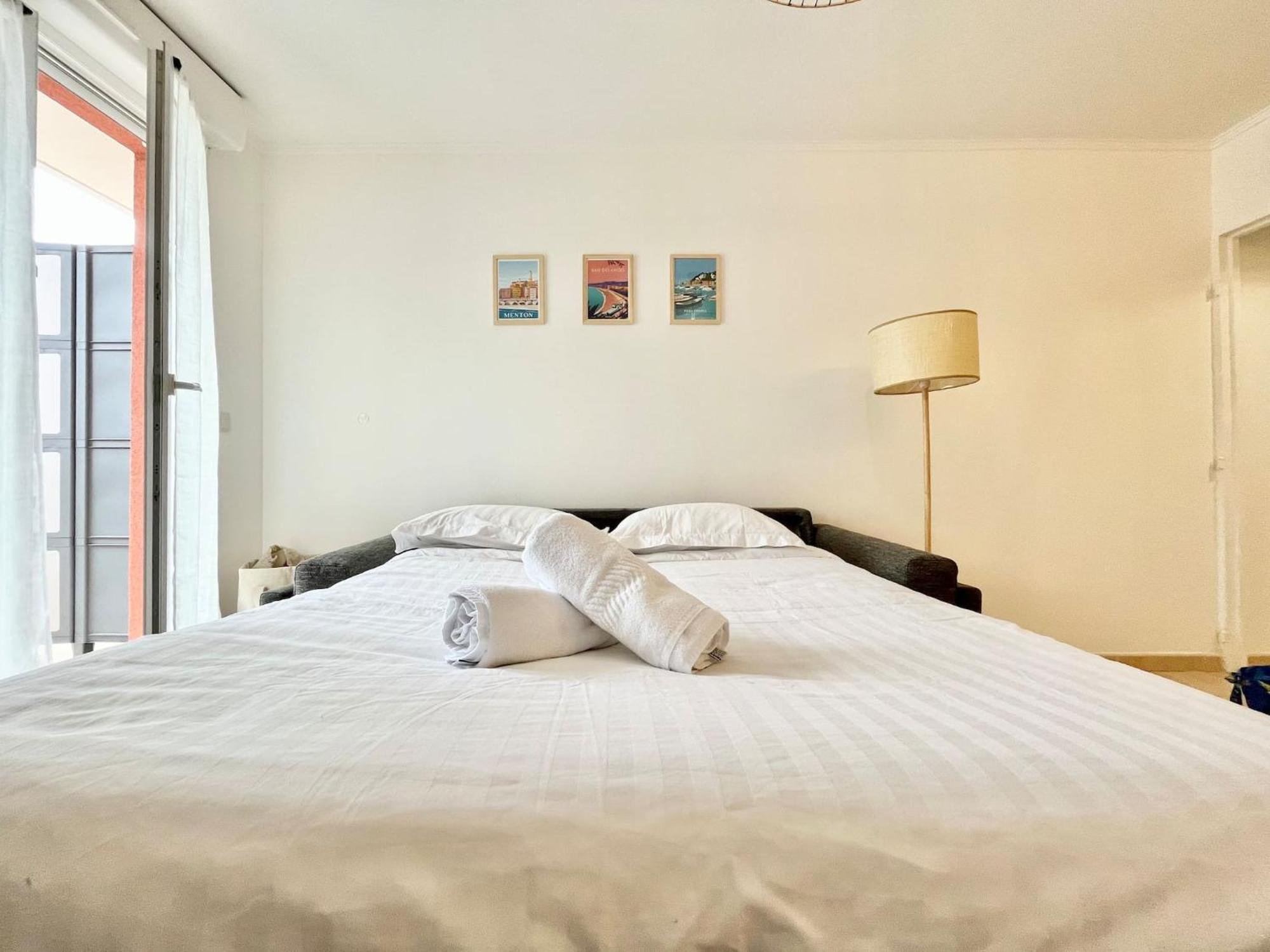 Appartement 'la Melanie' Neuf, Equipe, Terrasse, Centre Menton