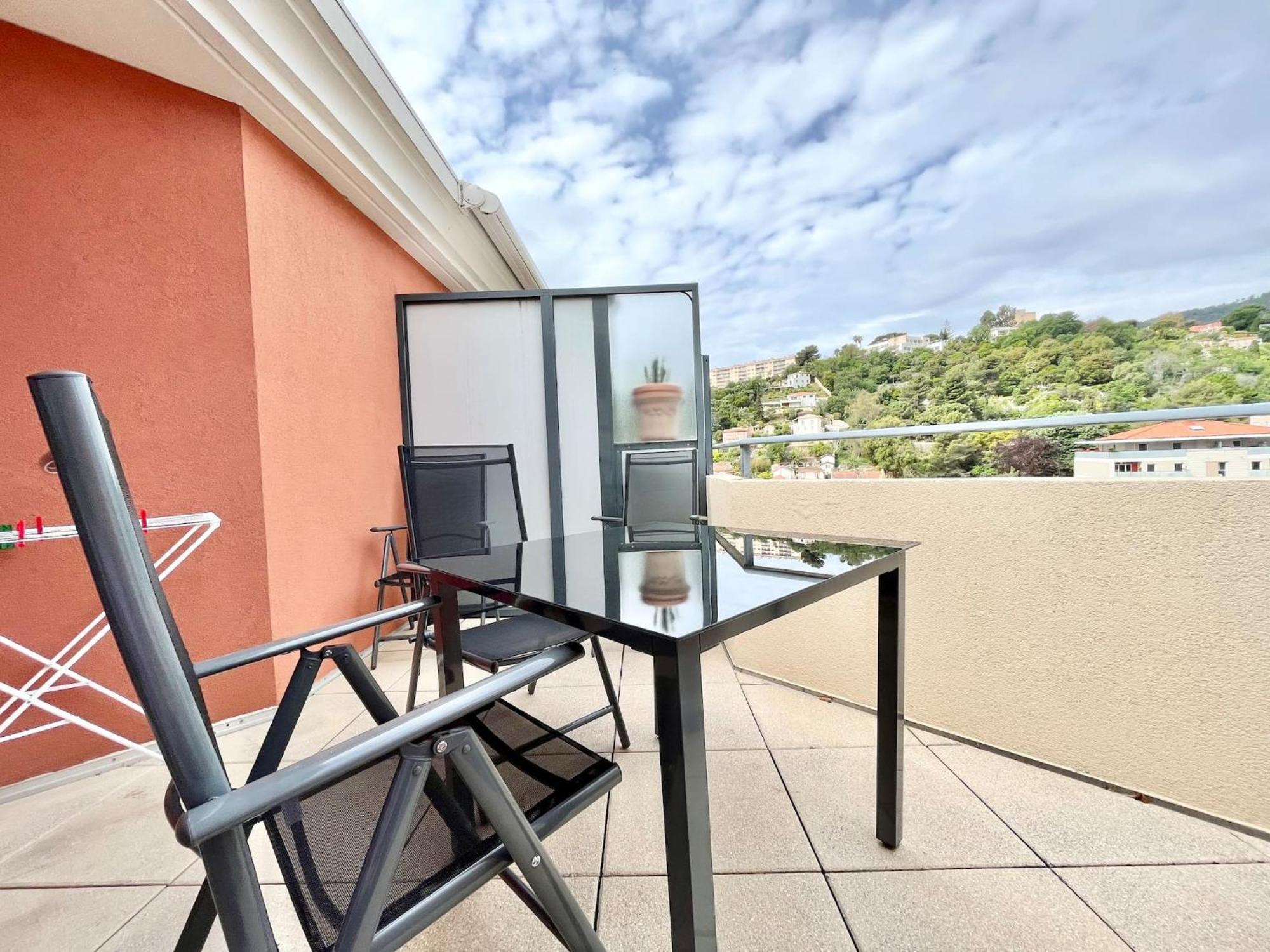 'la Melanie' Neuf, Equipe, Terrasse, Centre * Menton