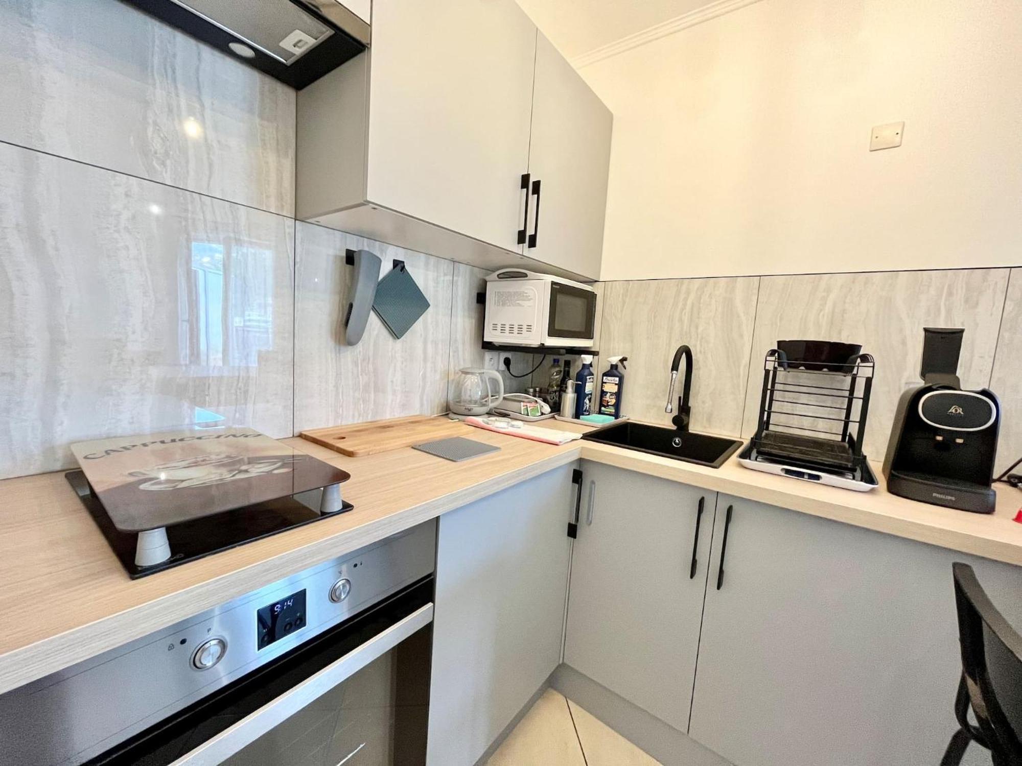 'la Melanie' Neuf, Equipe, Terrasse, Centre Appartement