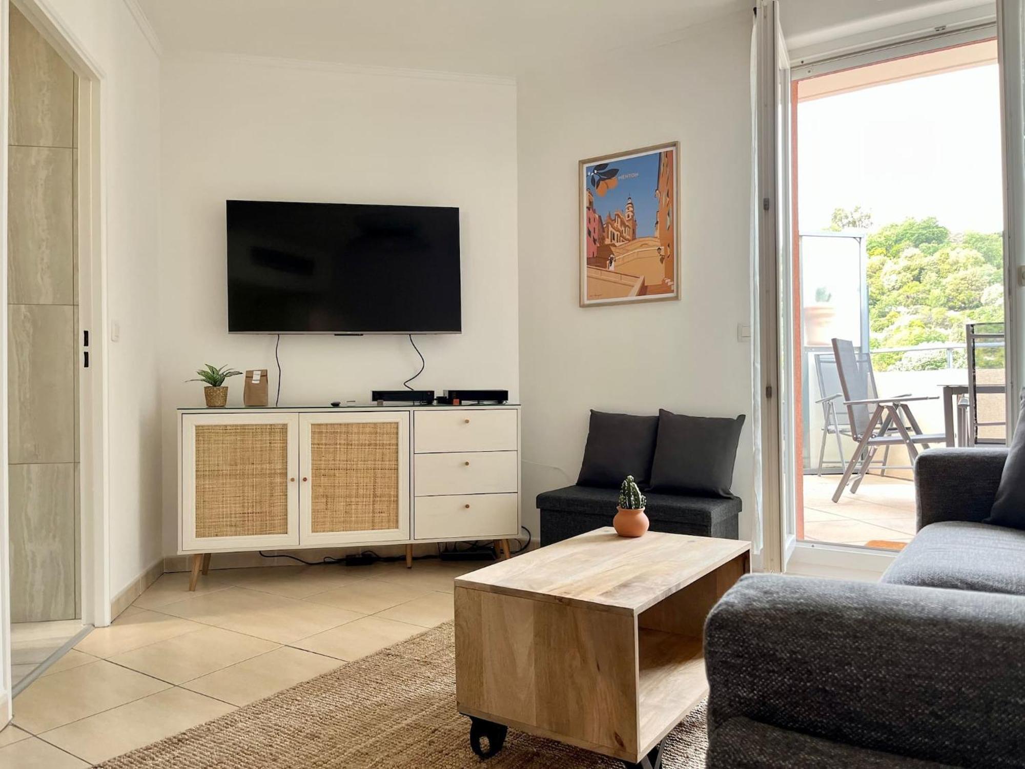 Apartment 'la Melanie' Neuf, Equipe, Terrasse, Centre Menton